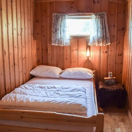 Three-bedroom In Prázdninový dům