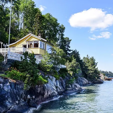 In Nordre Frogn With Kitchen Holiday home *